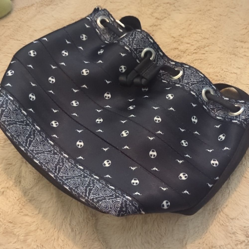 Harveys Black and White Bandana Print Crossbody Bag